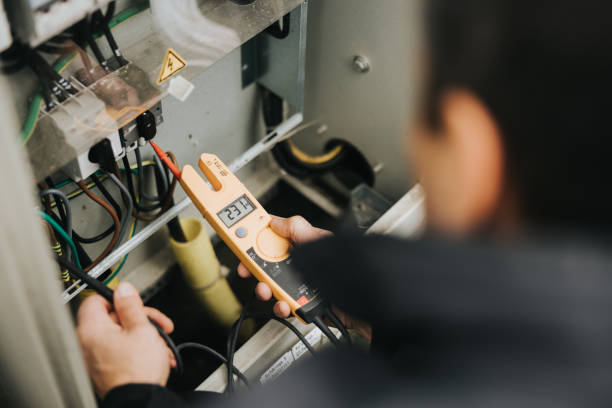 Best Electrical Outlet Repair  in Mounds View, MN